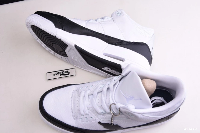 AIR JORDAN 3 DA3595-100 FRAGMENT 0522